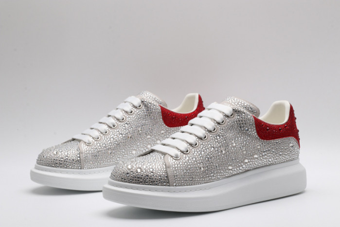 Mcqv*en oversized sneaker