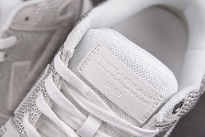 OFF-WHITE Out Of Office