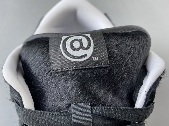 medicom toy nike sb dunk low be@rbrick cz5127-001